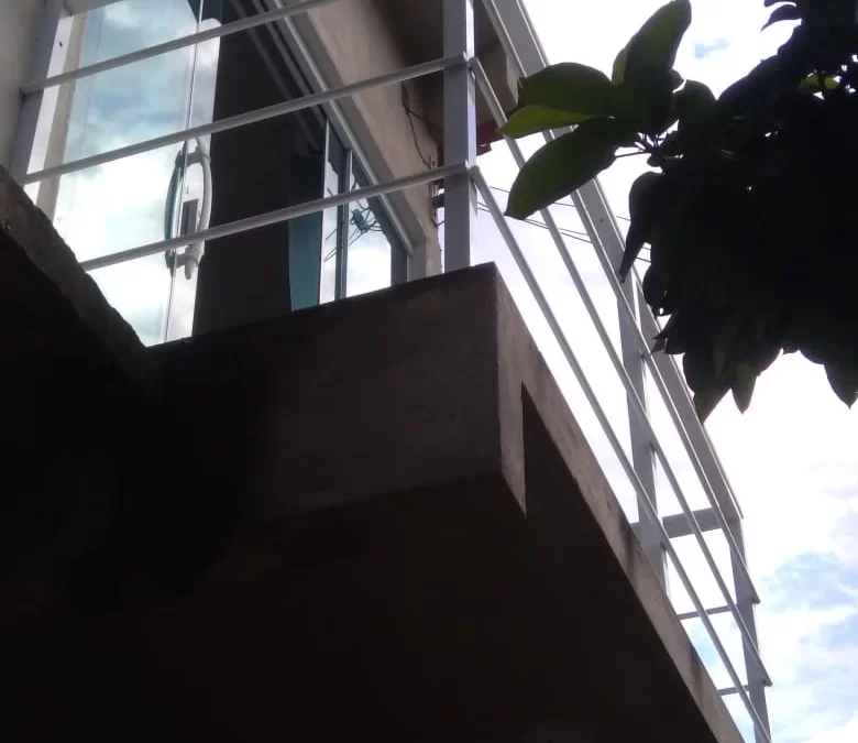 Quais os tipos de guarda corpo?